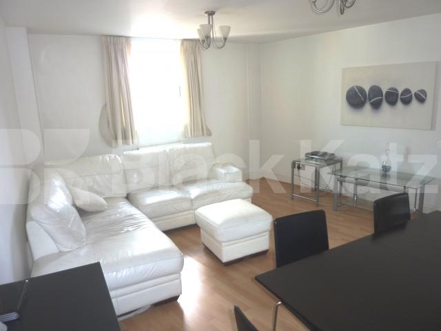 			NEW INSTRUCTION!, 2 Bedroom, 1 bath, 1 reception Flat			 Palgrave Gardens, BAKER STREET / REGENTS PARK